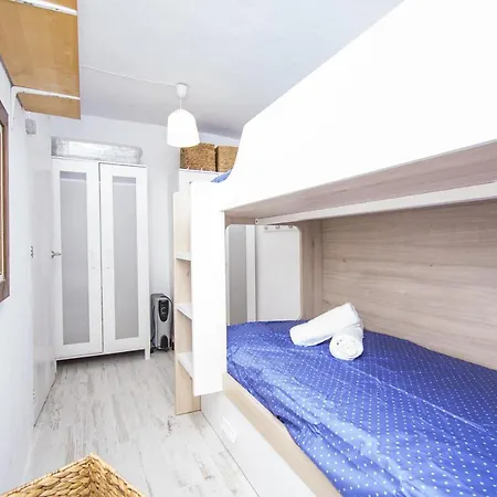 El Faro Apartment *